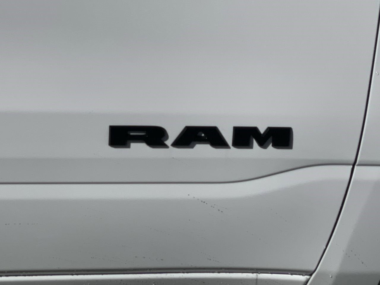 2024 RAM 1500 RAM 1500 BIG HORN CREW CAB 4X2 5'7' BOX